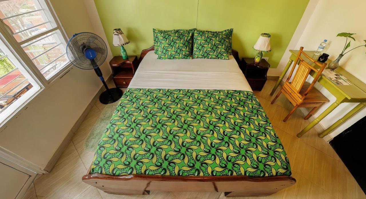 Tea House Bnb Kigali Buitenkant foto