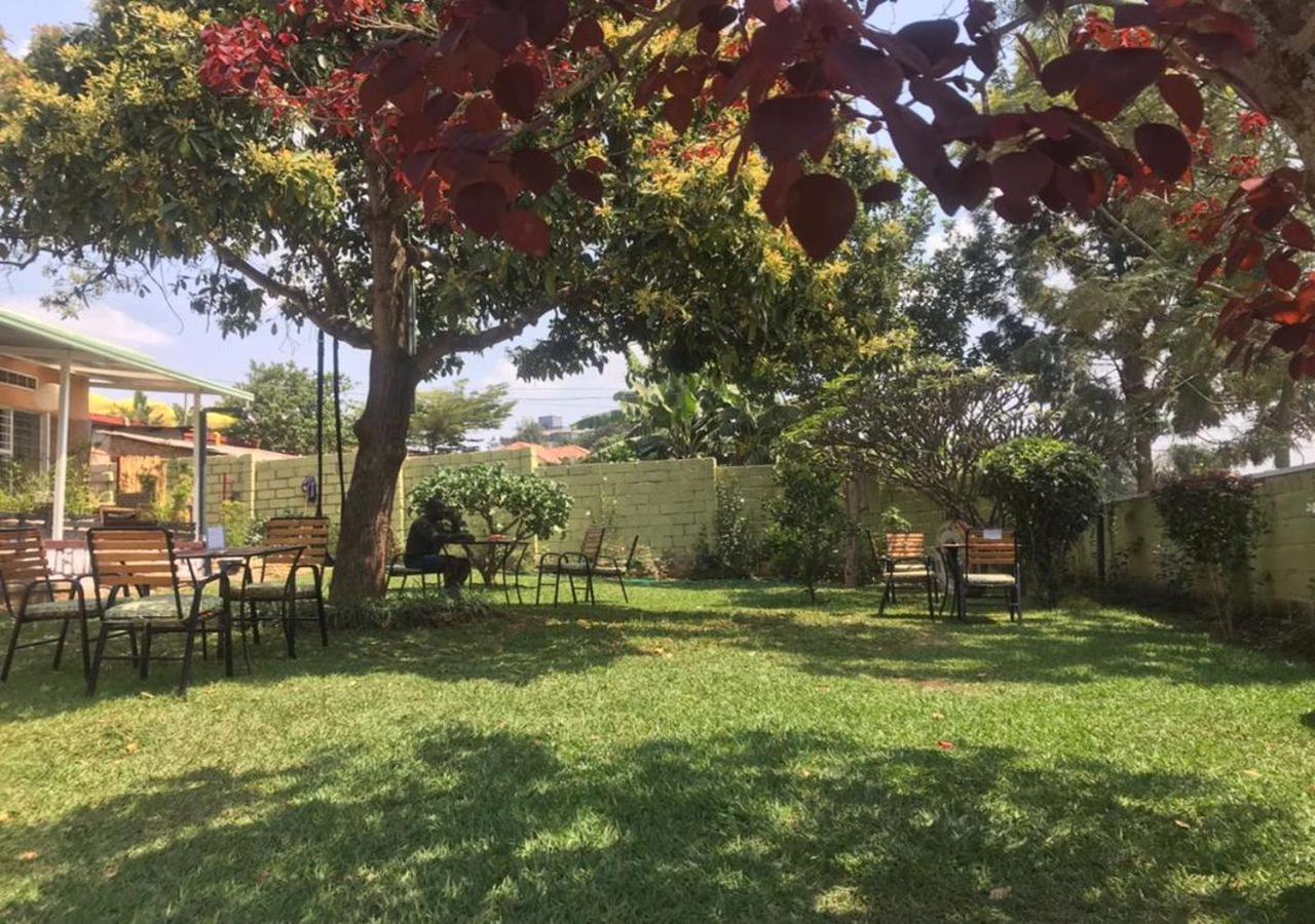 Tea House Bnb Kigali Buitenkant foto