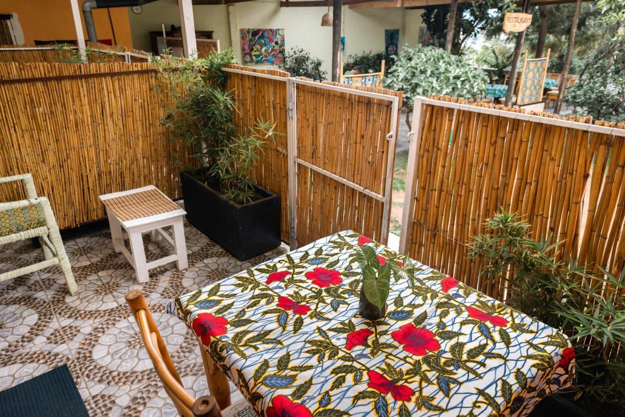 Tea House Bnb Kigali Buitenkant foto