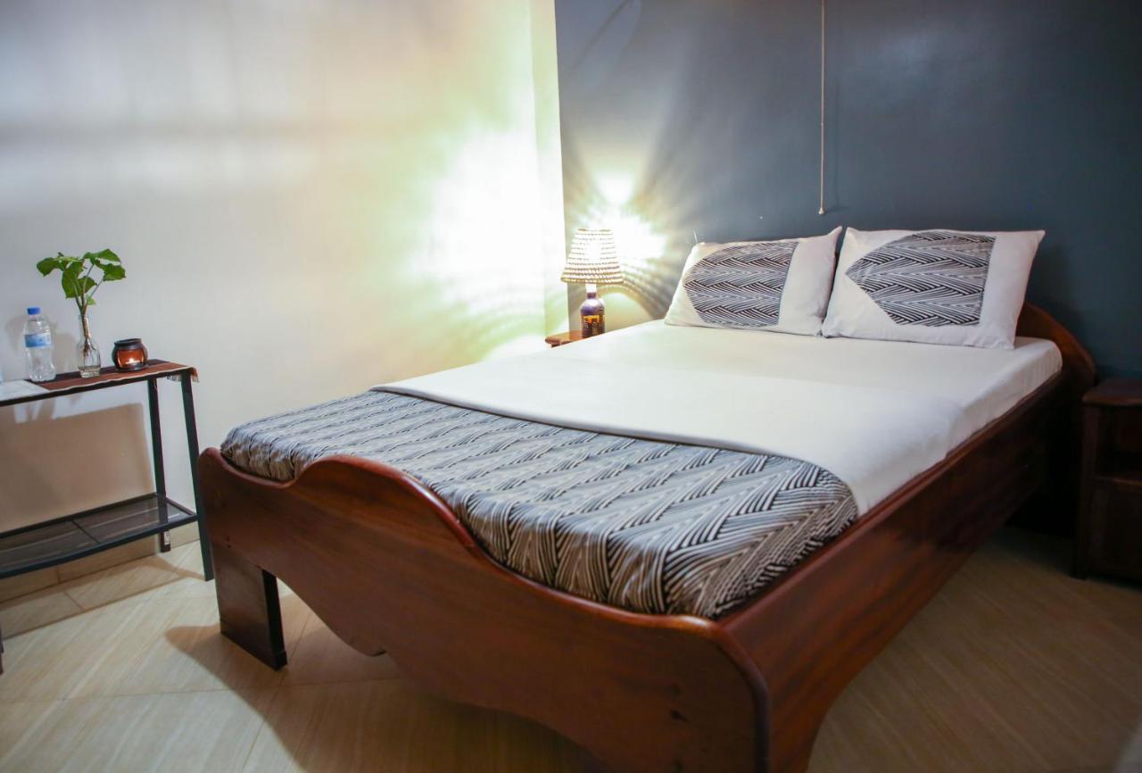 Tea House Bnb Kigali Buitenkant foto